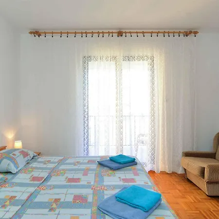 Near In Stinjan-istrien 44743 Apartment *